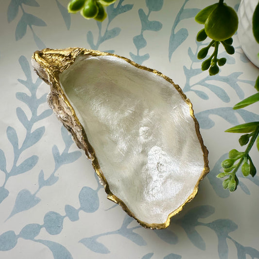 Hand-painted Oyster Shell Trinket Dish - Opaque Pearl