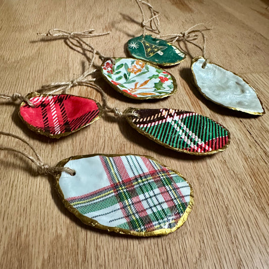 Holiday 2025: Oyster Ornament